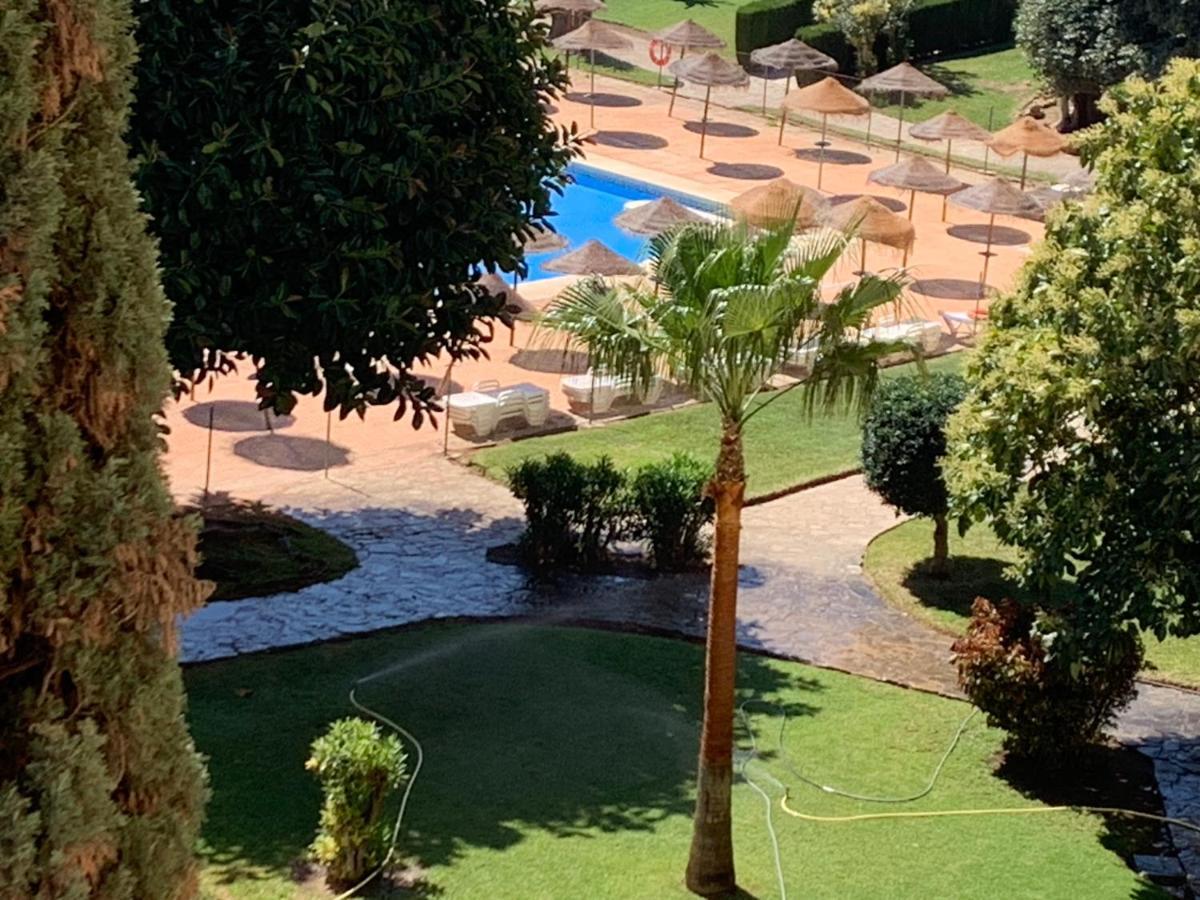 Lemon Tree Apartment Benalmadena Bagian luar foto